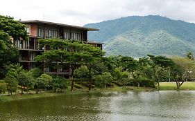 อัตตา เลคไซด์ รีสอร์ท สวีท (SHA Plus+)